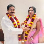 शादी की 25 वीं वर्ष गांठ पर N F A के राष्ट्रीय उपाध्यक्ष ने भोलेनाथ का पूजा अर्चन कर लिया सुखमय जीवन का आशीर्वाद
