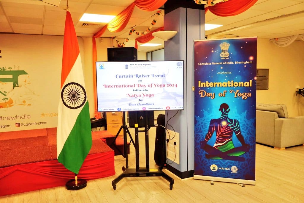 भारत के उच्चायोग ने ढाका में अंतर्राष्ट्रीय योग दिवस 2024 का तीन-सप्ताह लंबा उत्सव शुरू किया
