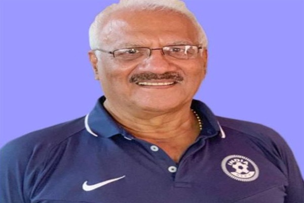 केरल में पूर्व फुटबॉल खिलाड़ी और प्रमुख फुटबॉल कोच टी के छठुन्नी का निधन